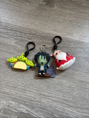 NWOT Disney bag charms keychains hocus pocus, Toy Story, nightmare